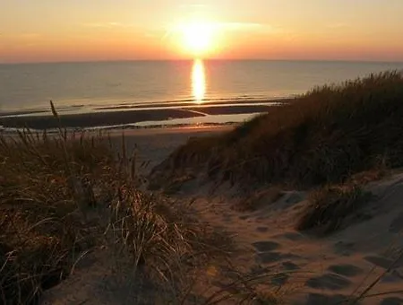 Apartment Gelijkvloers 150m Egmond aan Zee